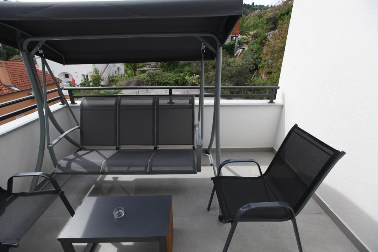 Apartmani Ive Трогир Экстерьер фото