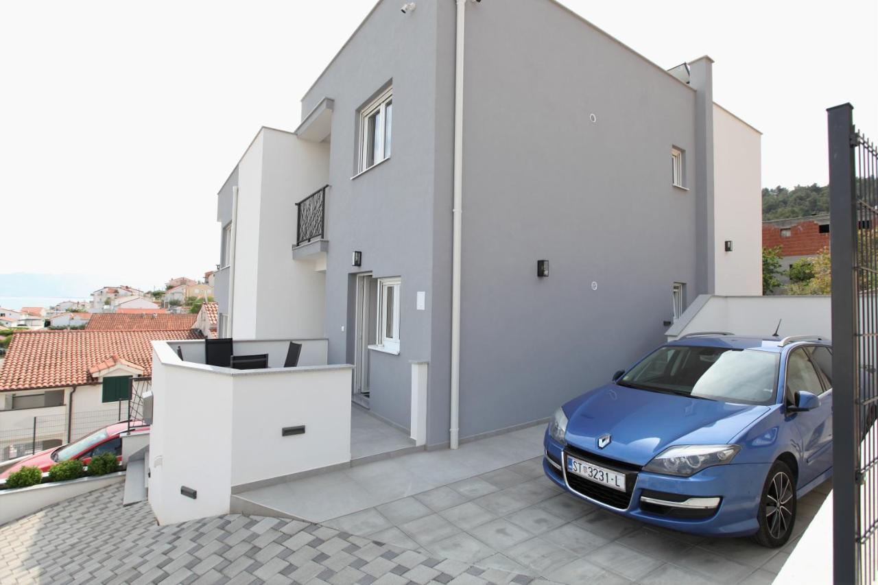 Apartmani Ive Трогир Экстерьер фото