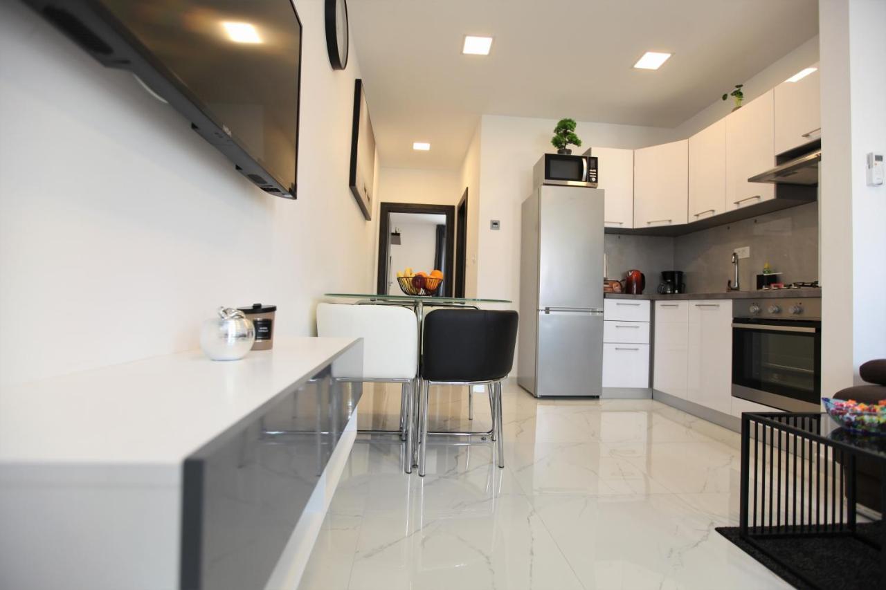 Apartmani Ive Трогир Экстерьер фото