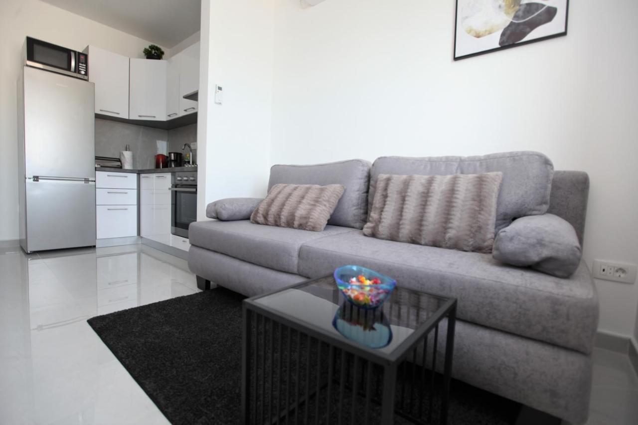 Apartmani Ive Трогир Экстерьер фото