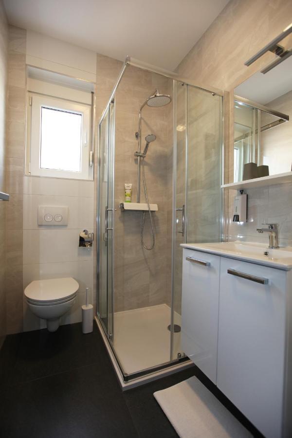Apartmani Ive Трогир Экстерьер фото